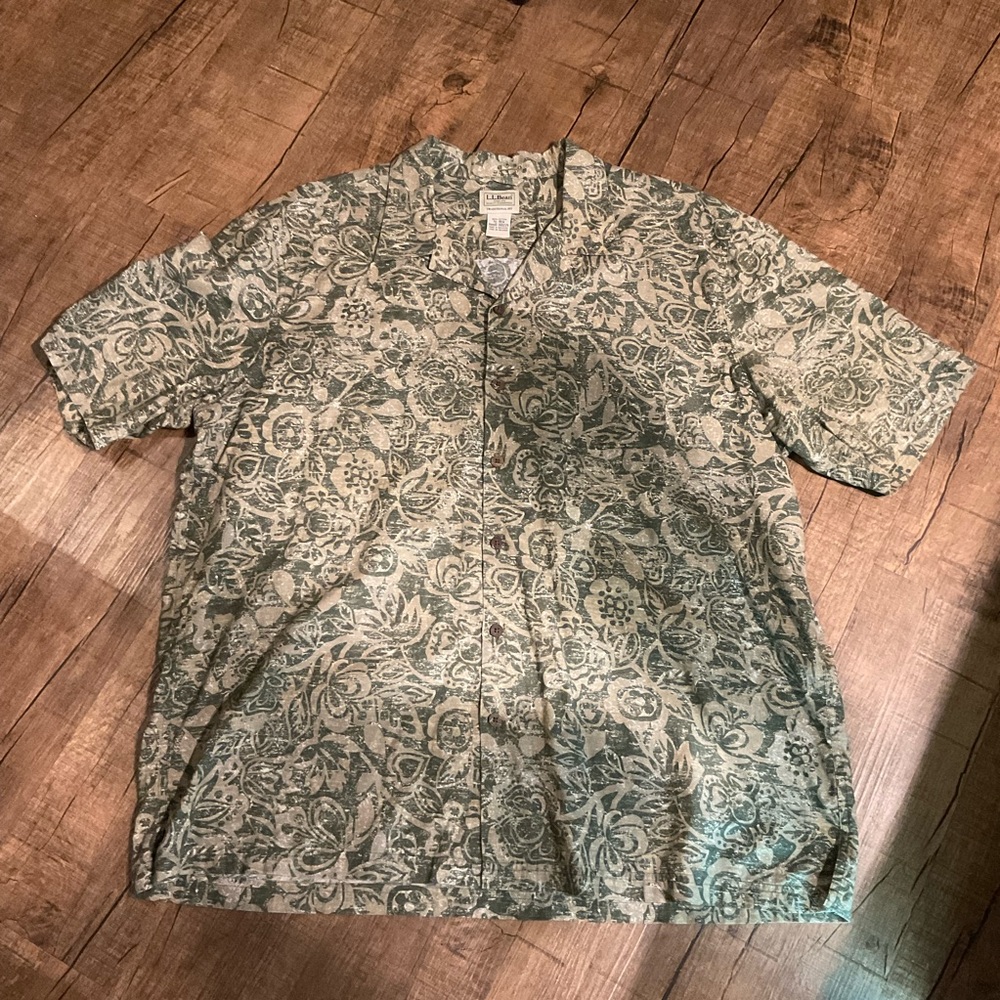 LL Bean Mens Hawaiian Camp Shirt Loop Collar Size XL Green Tan Short Sleeve